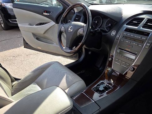 Used 2011 Lexus ES 350 FWD image 41