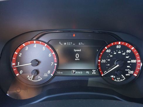 Certified 2025 Nissan Frontier PRO-4X image 22