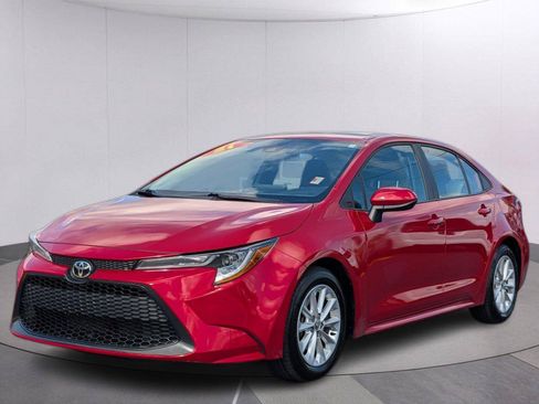 Used 2021 Toyota Corolla LE w/ LE Premium Package FWD image 1