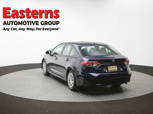 Used 2022 Toyota Corolla LE FWD image 64