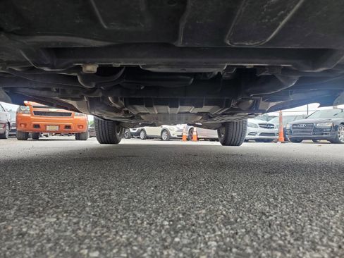 Used 2013 Jeep Grand Cherokee Laredo RWD image 19