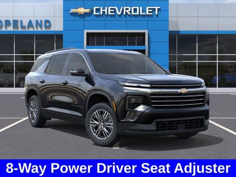 New 2026 Chevrolet Traverse LT w/ Driver Confidence Package image 8