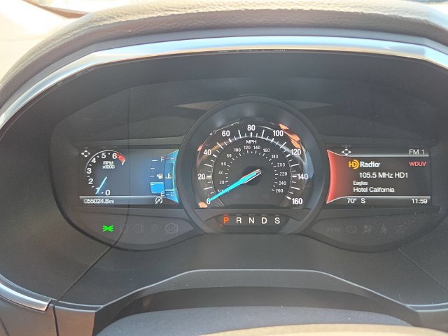 Used 2019 Ford Edge Titanium FWD image 15