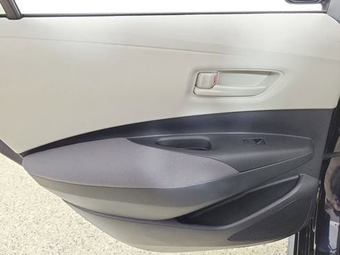 Used 2025 Toyota Corolla LE FWD image 14