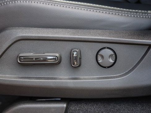 New 2026 Honda Pilot Touring image 18