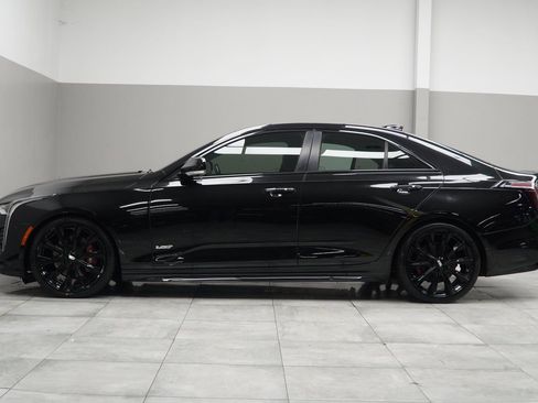 Used 2023 Cadillac CT4 V w/ Navigation Package RWD image 9