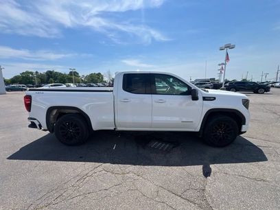 Used 2023 GMC Sierra 1500 Elevation