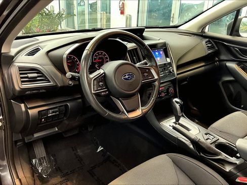 Used 2019 Subaru Crosstrek 2.0i Premium image 17