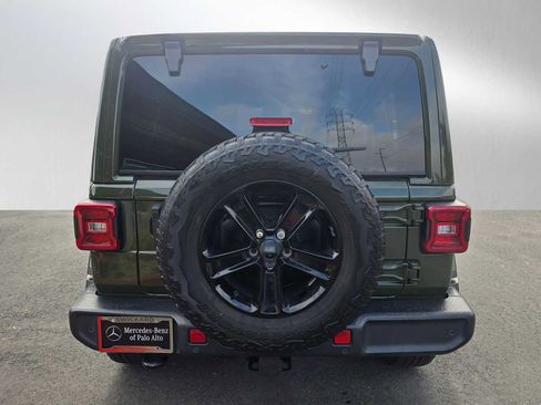 Used 2021 Jeep Wrangler Unlimited Sahara image 4