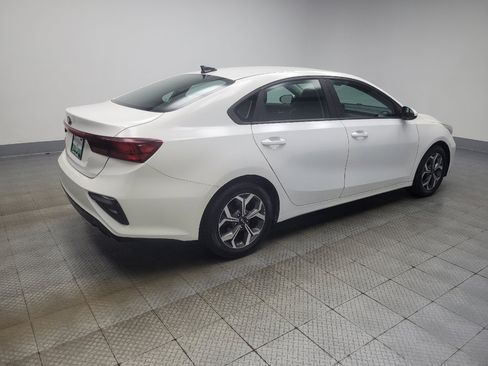 Used 2020 Kia Forte LXS FWD image 10