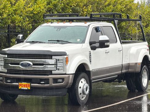 Used 2019 Ford F450 King Ranch w/ King Ranch Ultimate Package image 8