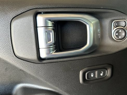 New 2026 Jeep Wrangler Unlimited Sport AWD/4WD image 11