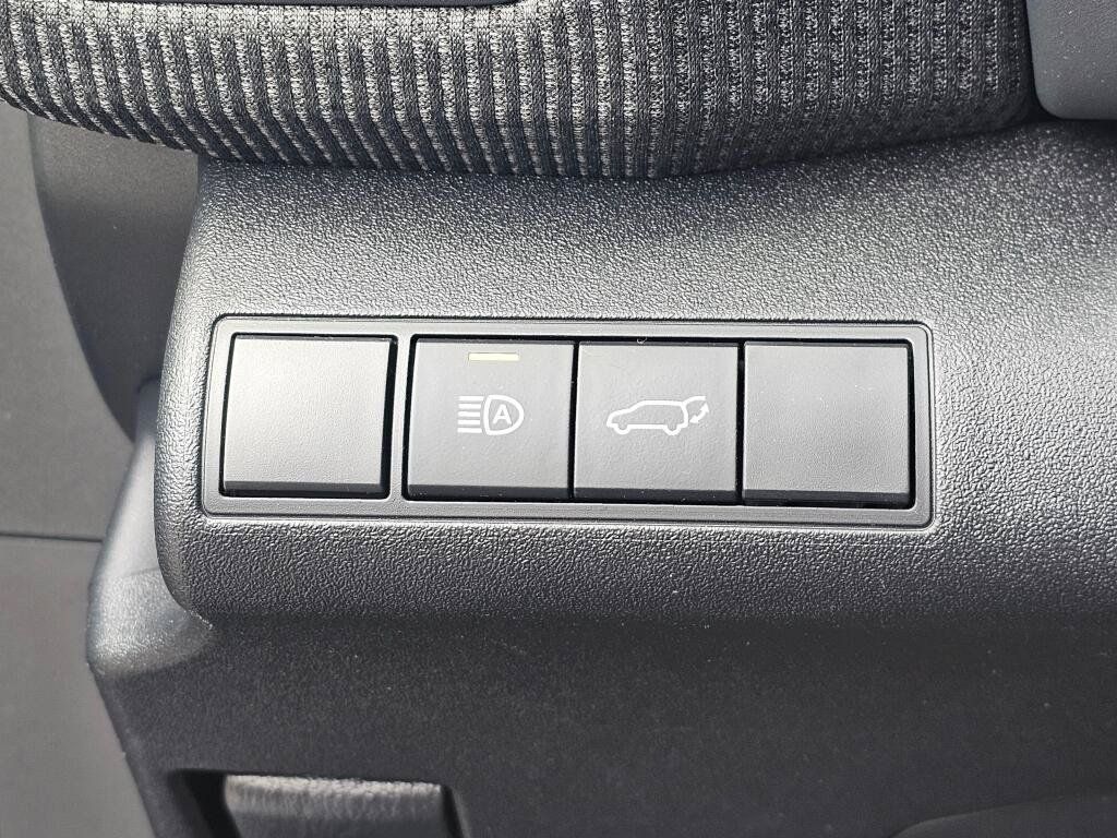 Certified 2023 Subaru Solterra AWD image 30