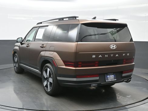 Used 2025 Hyundai Santa Fe Limited image 4