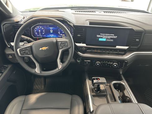 New 2026 Chevrolet Silverado 1500 LTZ w/ LTZ Premium Package AWD/4WD image 10