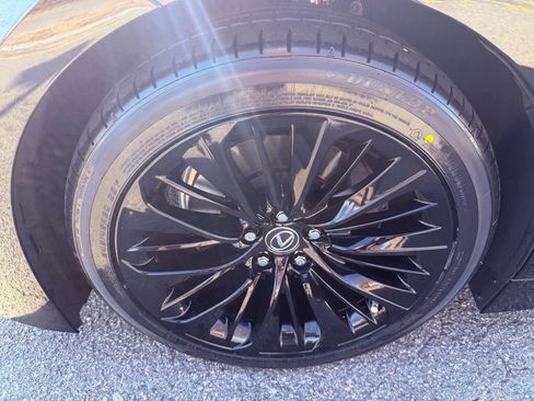 Used 2018 Lexus LS 500 image 18