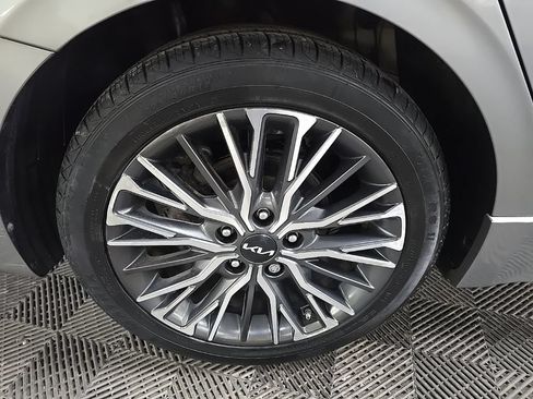 Used 2022 Kia Forte GT-Line FWD image 13