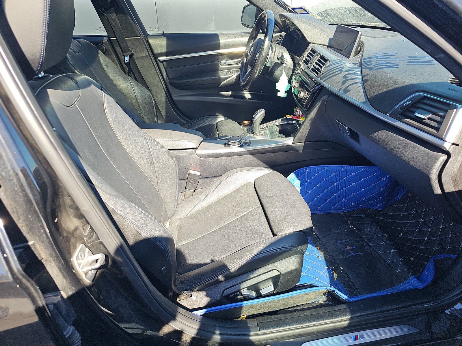 Used 2018 BMW 340i xDrive Sedan AWD/4WD image 11