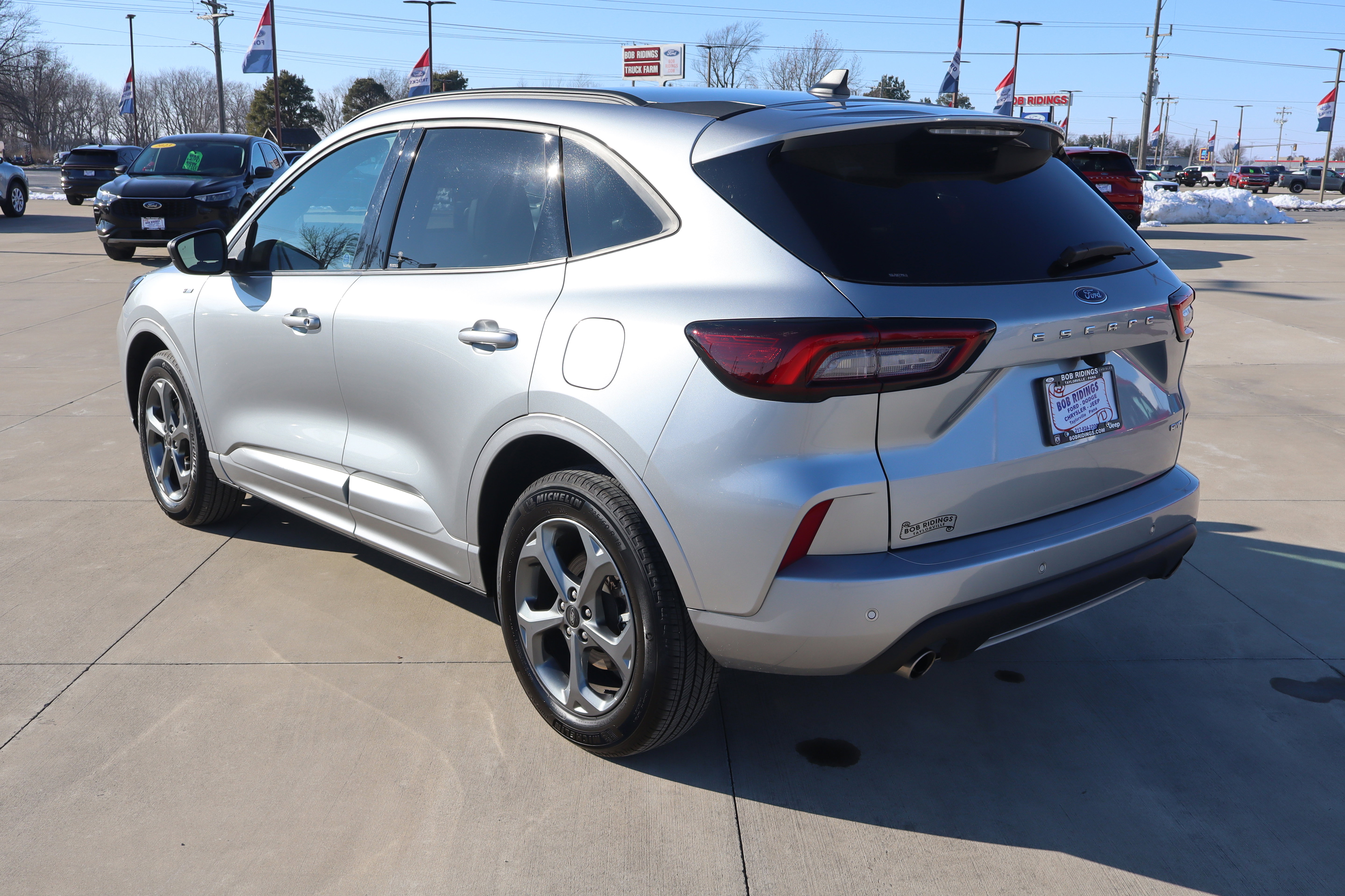 Used 2023 Ford Escape ST-Line w/ Tech Pack #1 AWD/4WD image 8