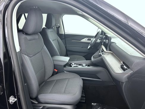 New 2026 Ford Explorer Active image 15