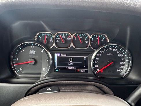 Used 2015 Chevrolet Suburban LTZ image 11