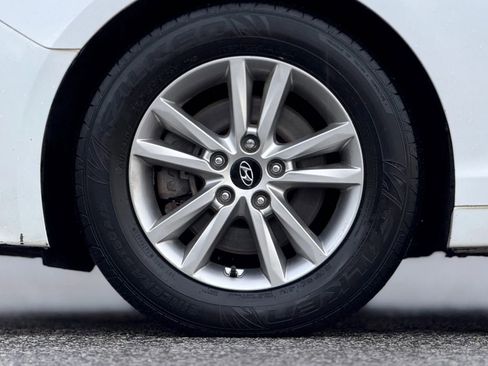 Used 2015 Hyundai Sonata SE w/ Option Group 09 image 28