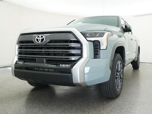 New 2026 Toyota Tundra Limited AWD/4WD image 32