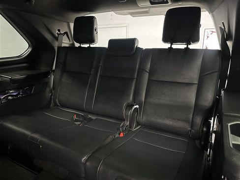 Used 2026 Toyota Sequoia Platinum AWD/4WD image 4
