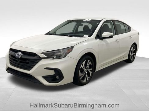 Used 2023 Subaru Legacy Premium image 5