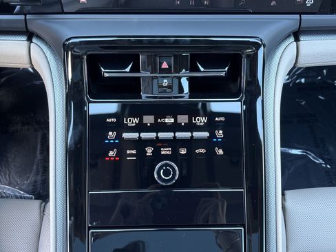 New 2026 Porsche Panamera 4 AWD/4WD image 18
