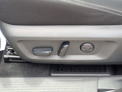 Certified 2023 Nissan Rogue SV AWD/4WD image 19