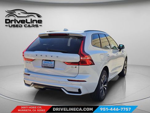 Used 2025 Volvo XC60 B5 Core image 6