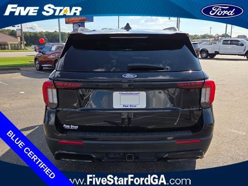 Certified 2025 Ford Explorer ST-Line w/ Premium Package RWD image 14