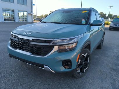 Used 2024 Kia Seltos EX