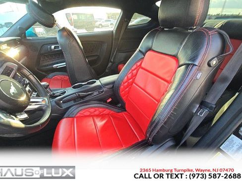 Used 2021 Ford Mustang GT w/ GT Performance Package RWD image 4