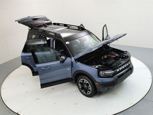 New 2025 Ford Bronco Sport Outer Banks w/ Outer Banks Tech Package+ image 17