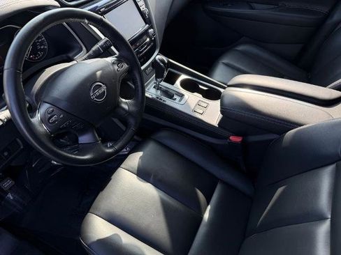 Certified 2024 Nissan Murano SV w/ SV Midnight Edition Package FWD image 17