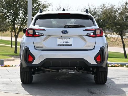 New 2026 Subaru Crosstrek 2.0i Premium image 4