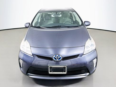 Used 2013 Toyota Prius Two FWD image 2