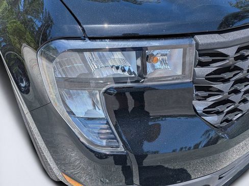 Used 2025 Ford Maverick XLT FWD image 9