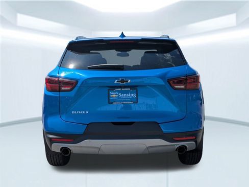 New 2025 Chevrolet Blazer LT w/ Convenience Package image 6