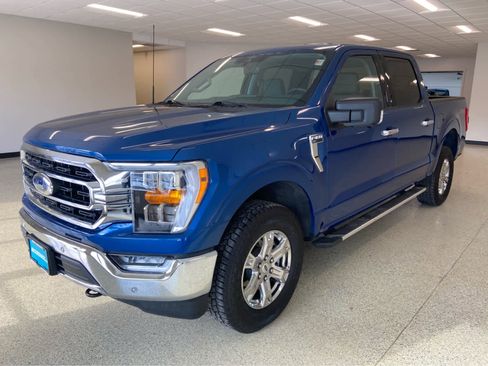 Used 2022 Ford F150 XLT w/ Equipment Group 302A High image 11