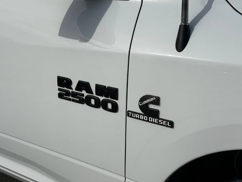 Used 2017 RAM 2500 Laramie w/ Sport Appearance Group AWD/4WD image 18