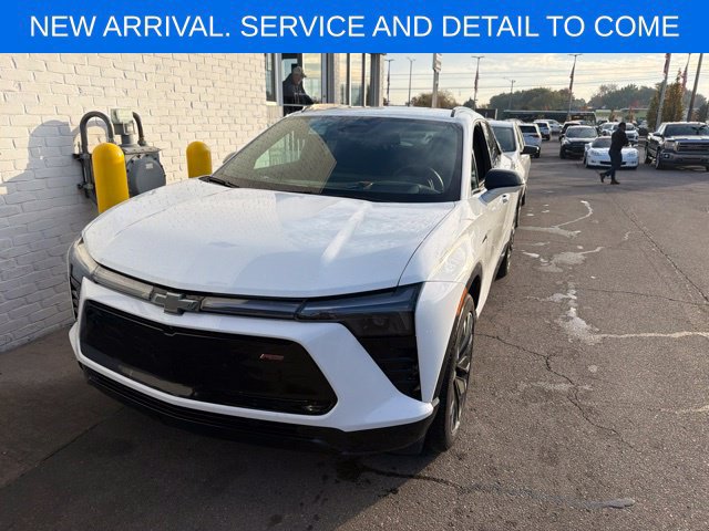 Used 2024 Chevrolet Blazer EV RS AWD/4WD image 2