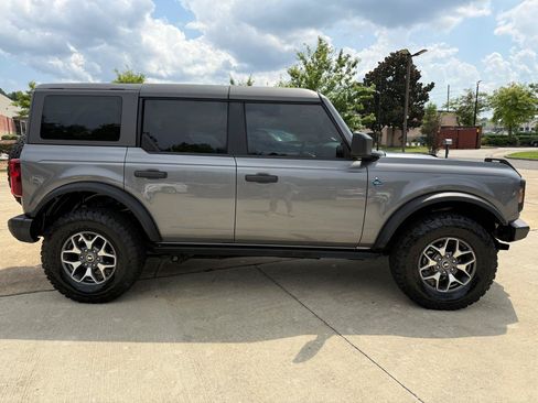 Used 2023 Ford Bronco Black Diamond AWD/4WD image 6