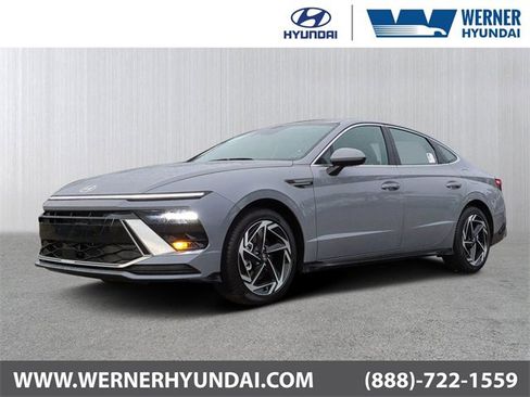 New 2026 Hyundai Sonata SEL image 1