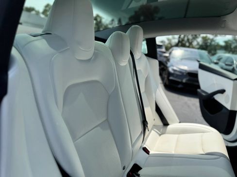 Used 2025 Tesla Model 3 Long Range AWD/4WD image 15