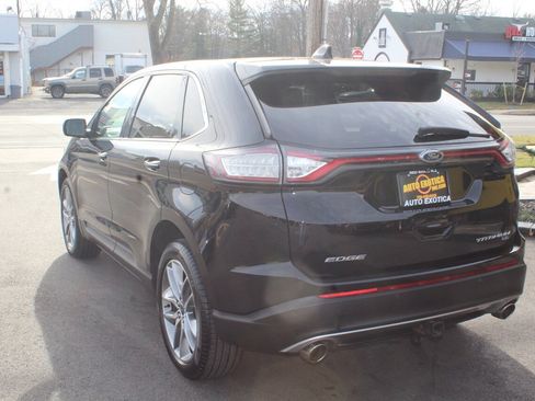 Used 2017 Ford Edge Titanium w/ Equipment Group 301A AWD/4WD image 2