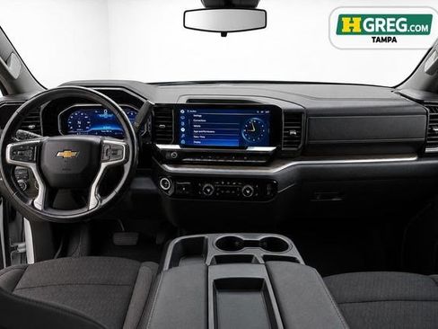 Used 2022 Chevrolet Silverado 1500 LT w/ Protection Package AWD/4WD image 14