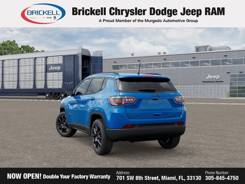 New 2026 Jeep Compass Latitude image 3